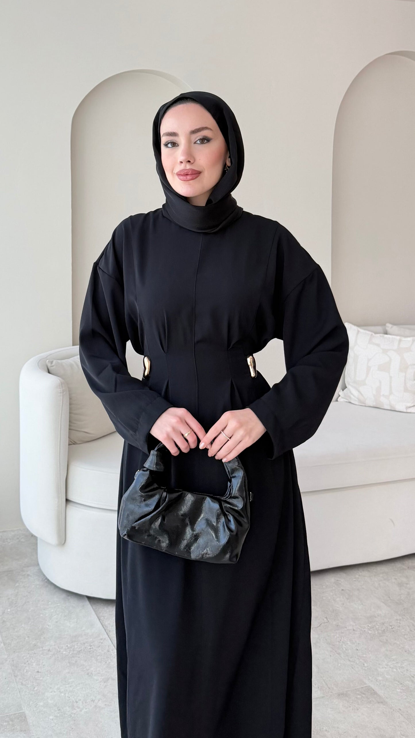 Meyla Gold Detaylı Elbise – Siyah