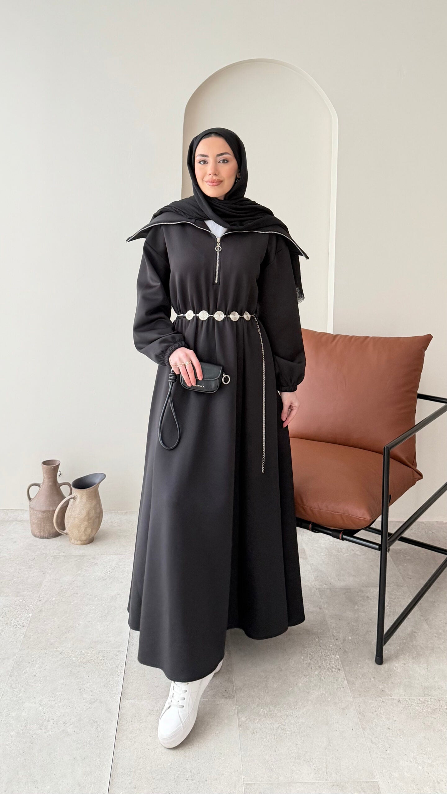 Elen Zincirli Scuba Elbise – Siyah