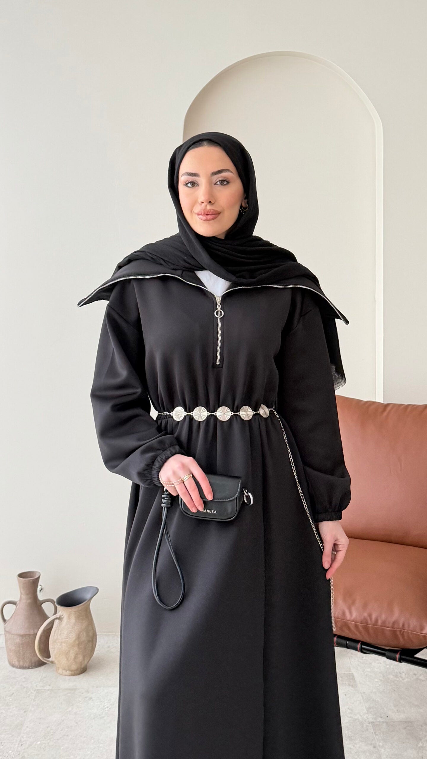Elen Zincirli Scuba Elbise – Siyah