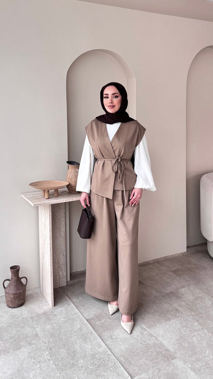 Calm Yelekli Takım – Vizon