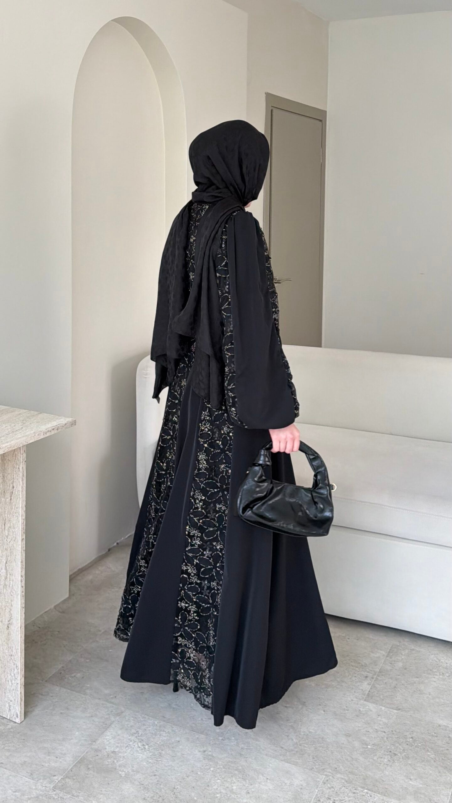 Loom Çiçek Desen Elbise – Siyah