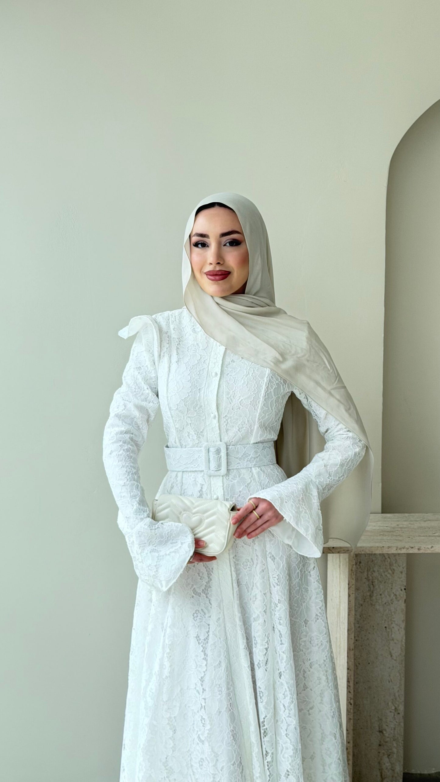 Madrid Volanlı Elbise – Beyaz