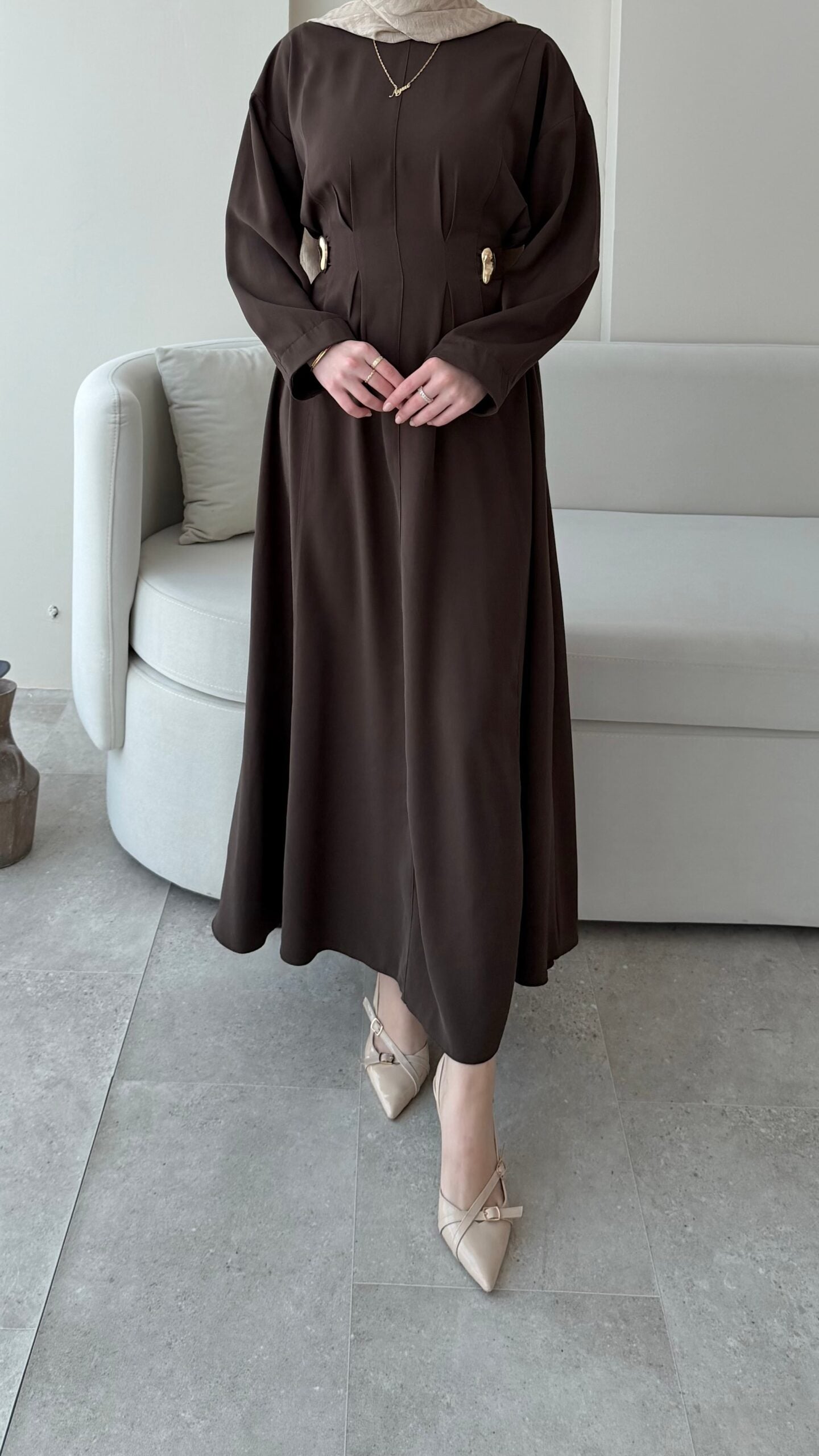 Meyla Gold Detaylı Elbise – Kahverengi